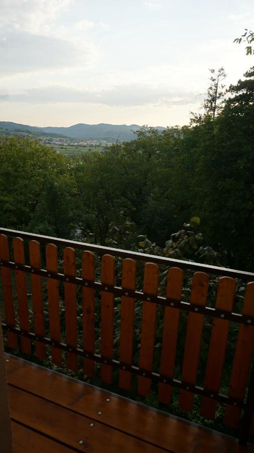 Studio Apartman "Djed" Hrvatska Kostajnica Exterior photo
